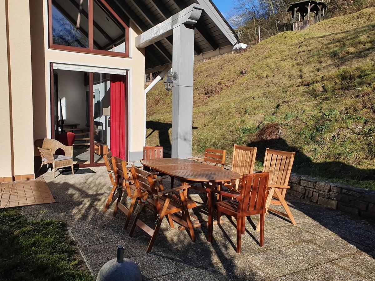 Grosses Sauerburgblick Villa *